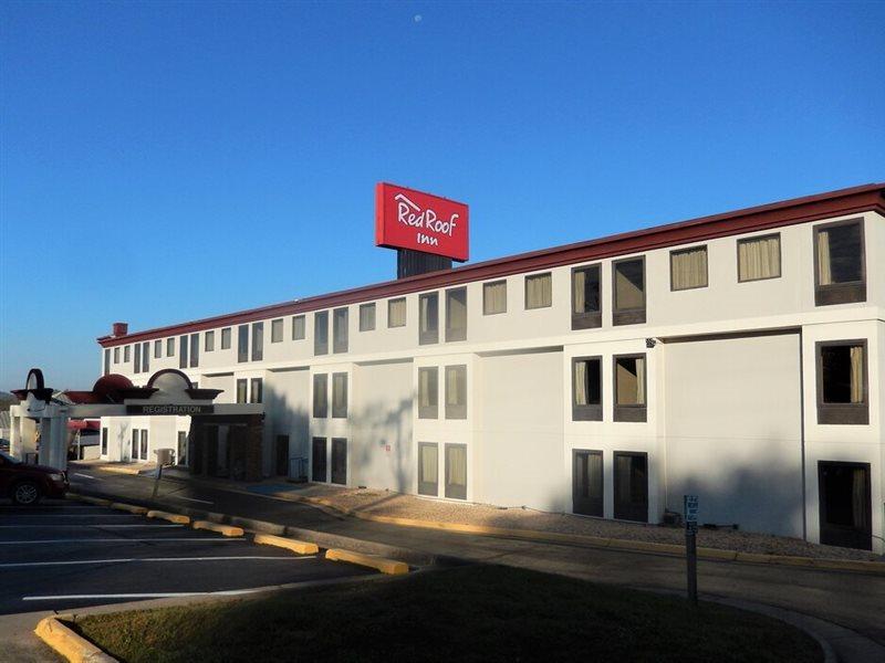 Red Roof Inn Harrisonburg - University Area Экстерьер фото