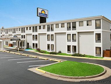 Red Roof Inn Harrisonburg - University Area Экстерьер фото